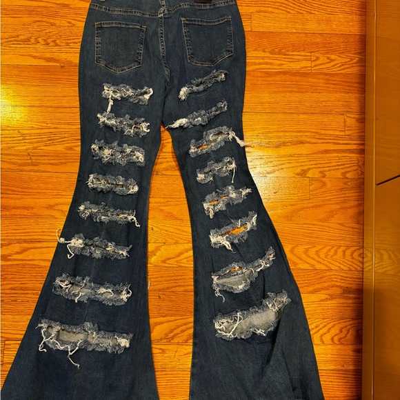 Jeans - Picture 2 of 2